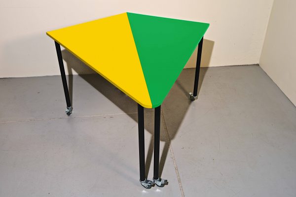 6 Pod Triangular Table